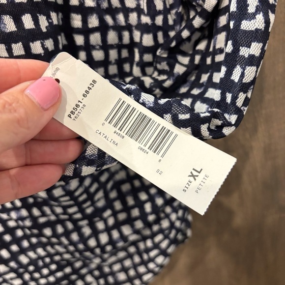 NWT Pendleton XL Petite Catalina nylon Top Long Sleeve V Neck - Picture 10 of 12